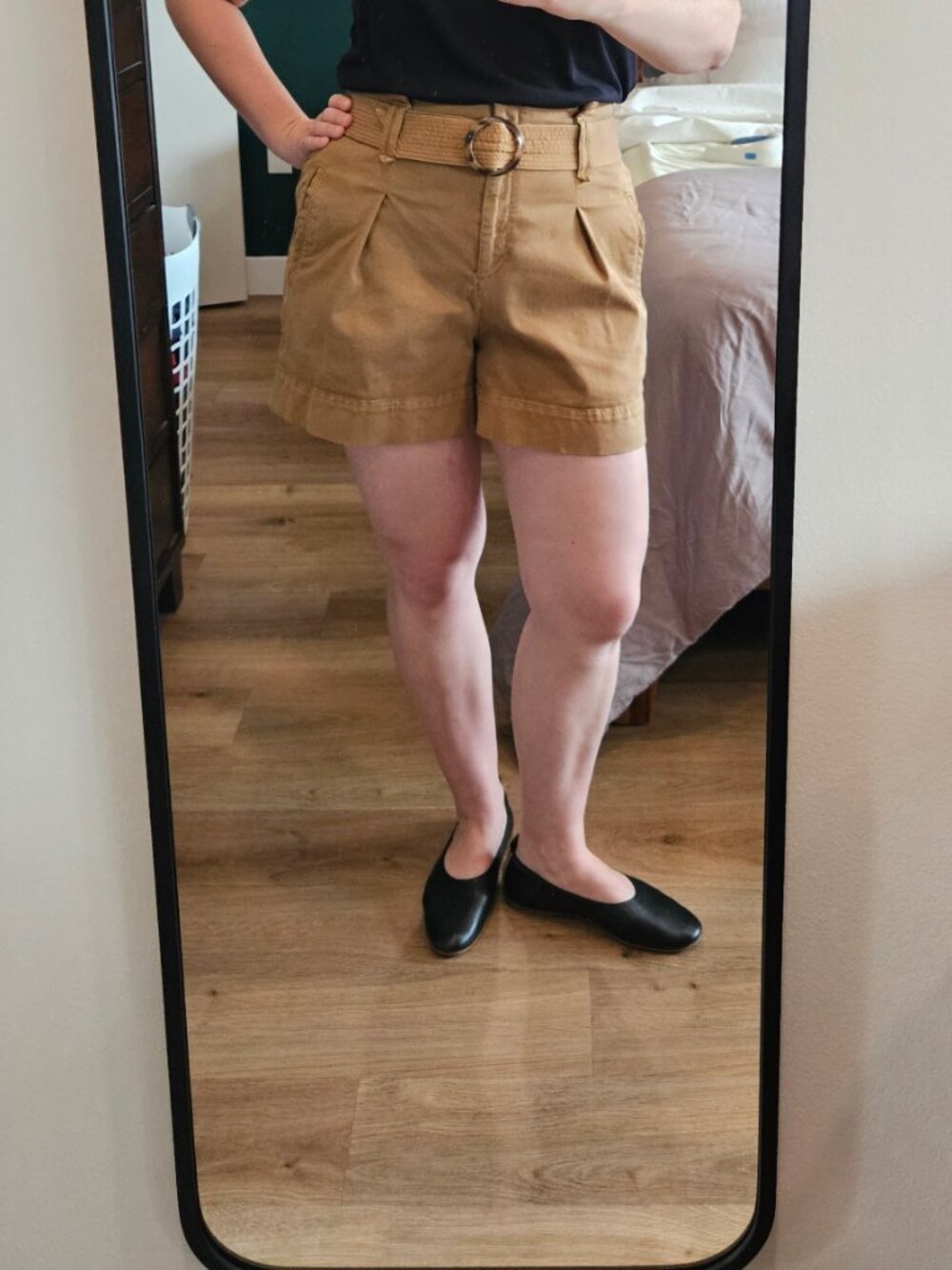 Sézane Rome High Rise Shorts Size 42 - Caramel - Picture 3 of 13